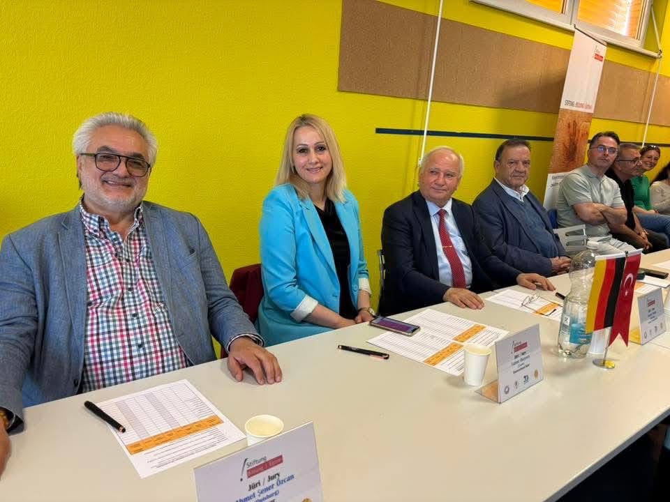 Oberhausen’da İki Dilli Okuma Yarışması Finali Gerçekleşti