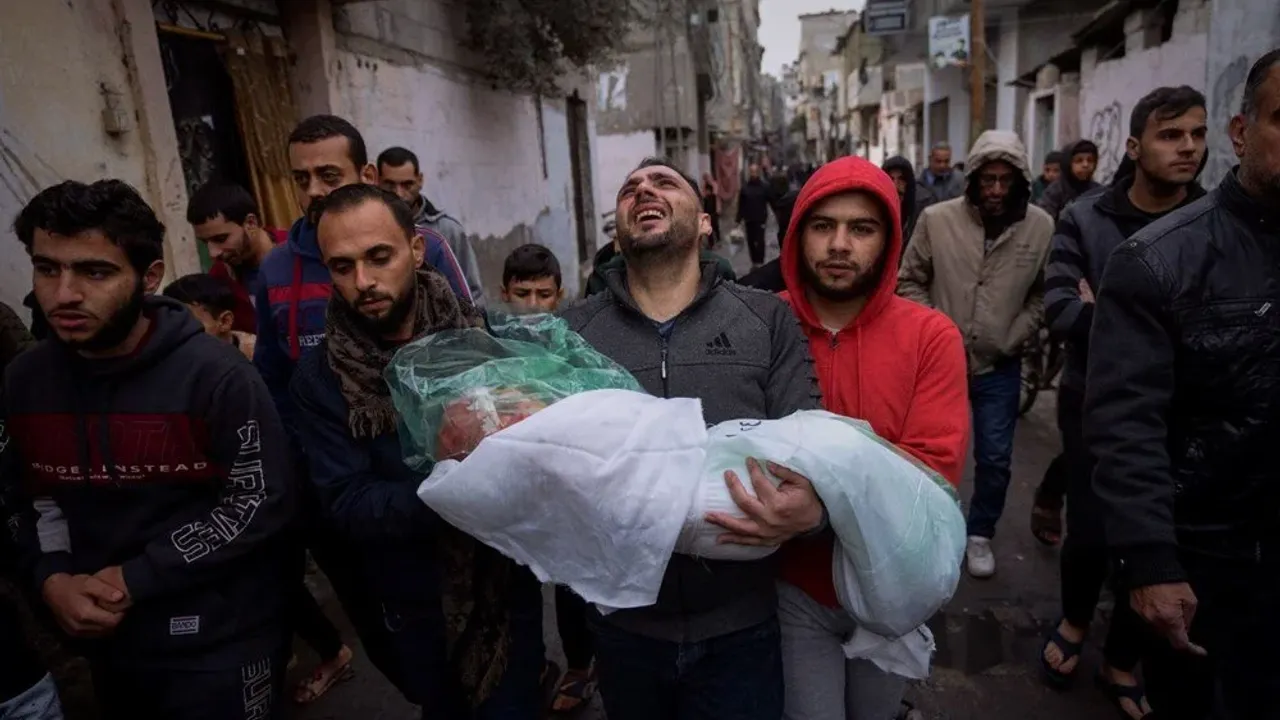 Gazze’de ağustos ayında 185 kişi açlıktan hayatını kaybetti