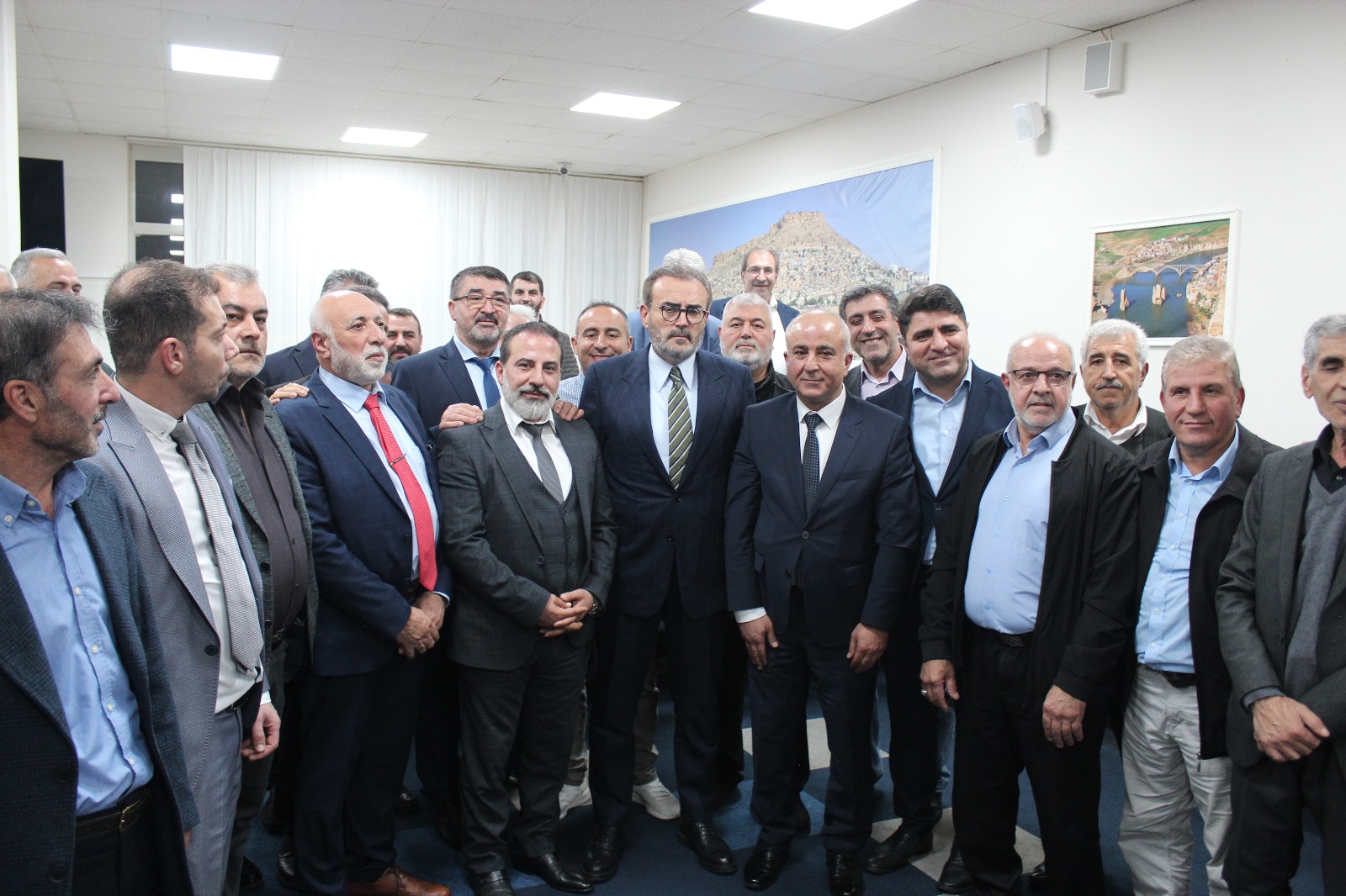 AK Parti MKYK Üyesi Mahir Ünal Almanya’da Vatandaşlarla Buluştu