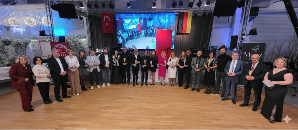 TAYSD’den 20. Yılda Anlamlı Gece: Eğitime Umut Oldular