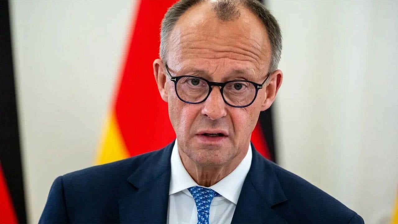 Merz: Dondurulan Rus varlıklarının Ukrayna için kullanılması ihtimali yarı yarıya